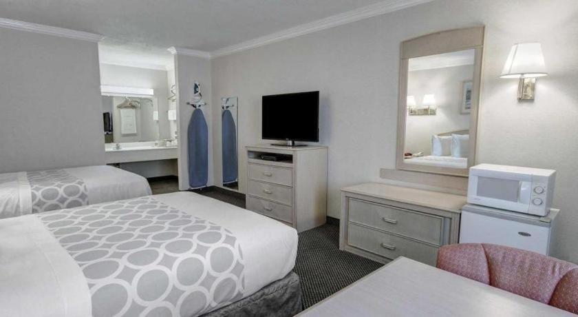 ואן הורן Econo Lodge מראה חיצוני תמונה
