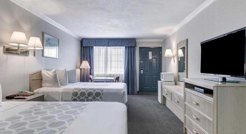 ואן הורן Econo Lodge מראה חיצוני תמונה