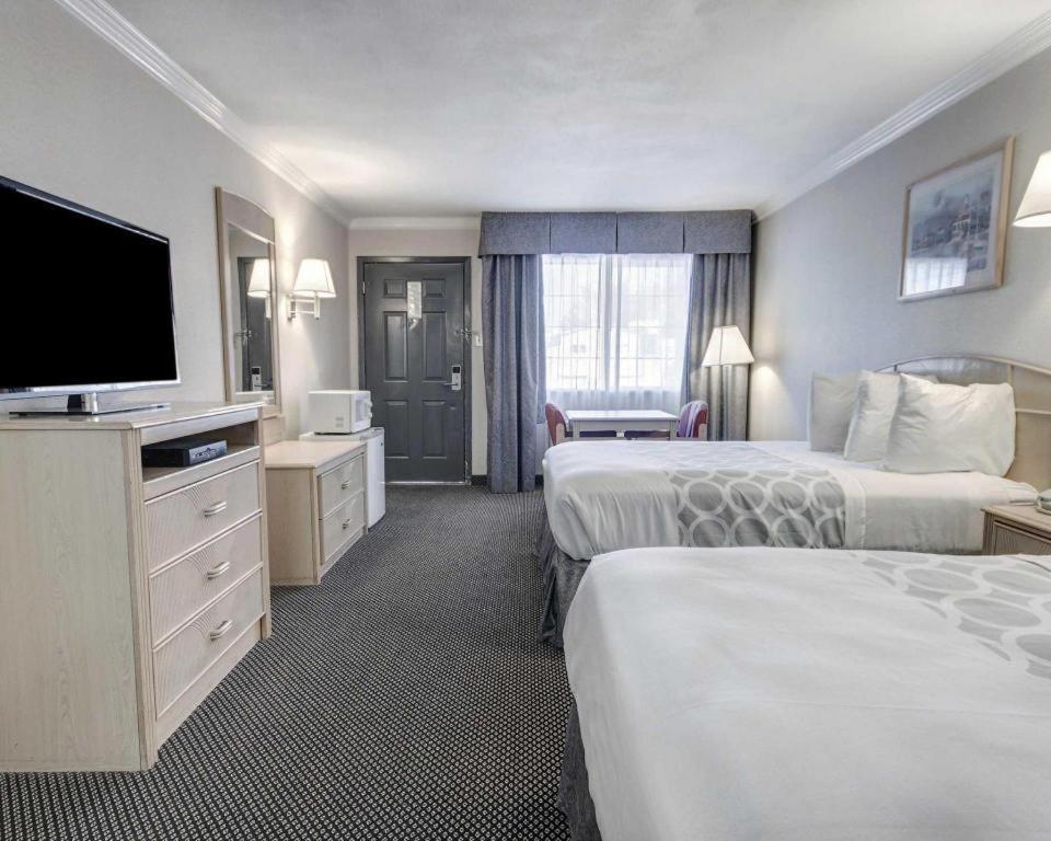 ואן הורן Econo Lodge מראה חיצוני תמונה
