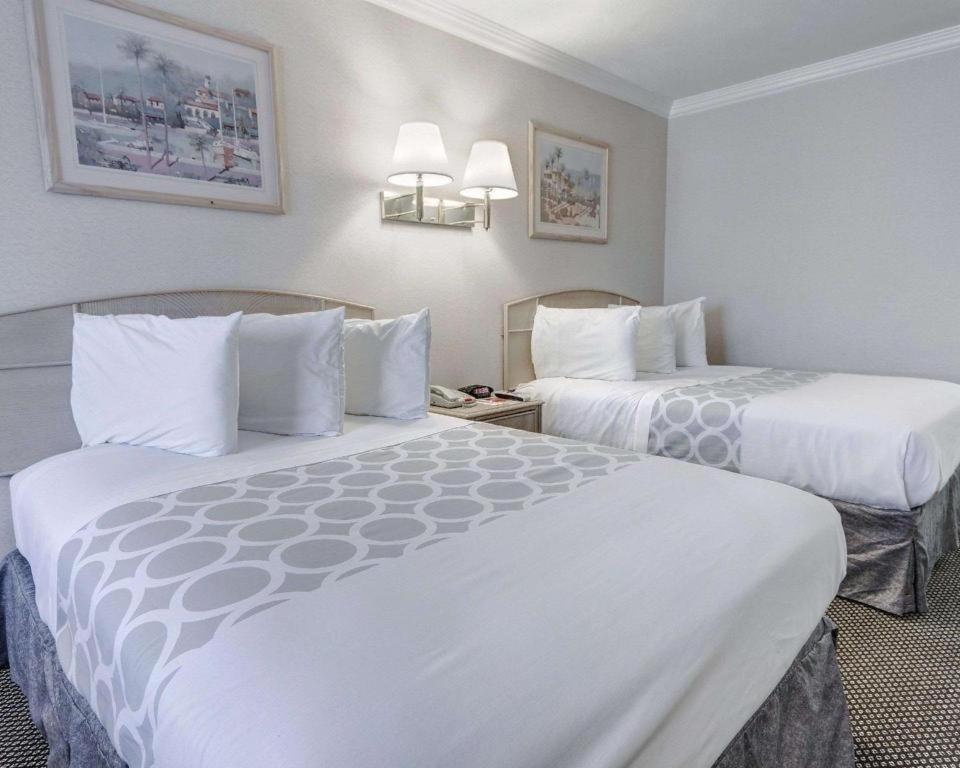 ואן הורן Econo Lodge מראה חיצוני תמונה